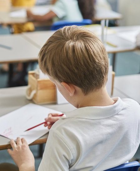 Projet visant à interdire l'éducation sexuelle aux enfants de moins de neuf ans
