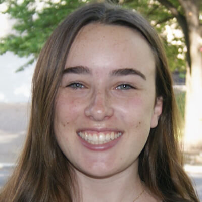 Kathleen, lauréate du concours de rédaction sur la santé mentale des NIH 2024