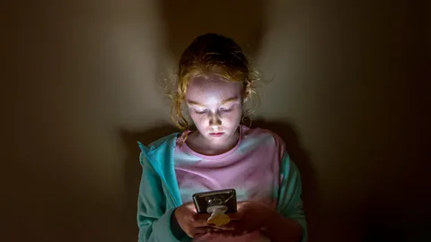 Getty Images Les médias sociaux sont tenus pour responsables de la crise de santé mentale chez les enfants, mais la vérité pourrait être plus compliquée.  (Crédit : Getty Images)