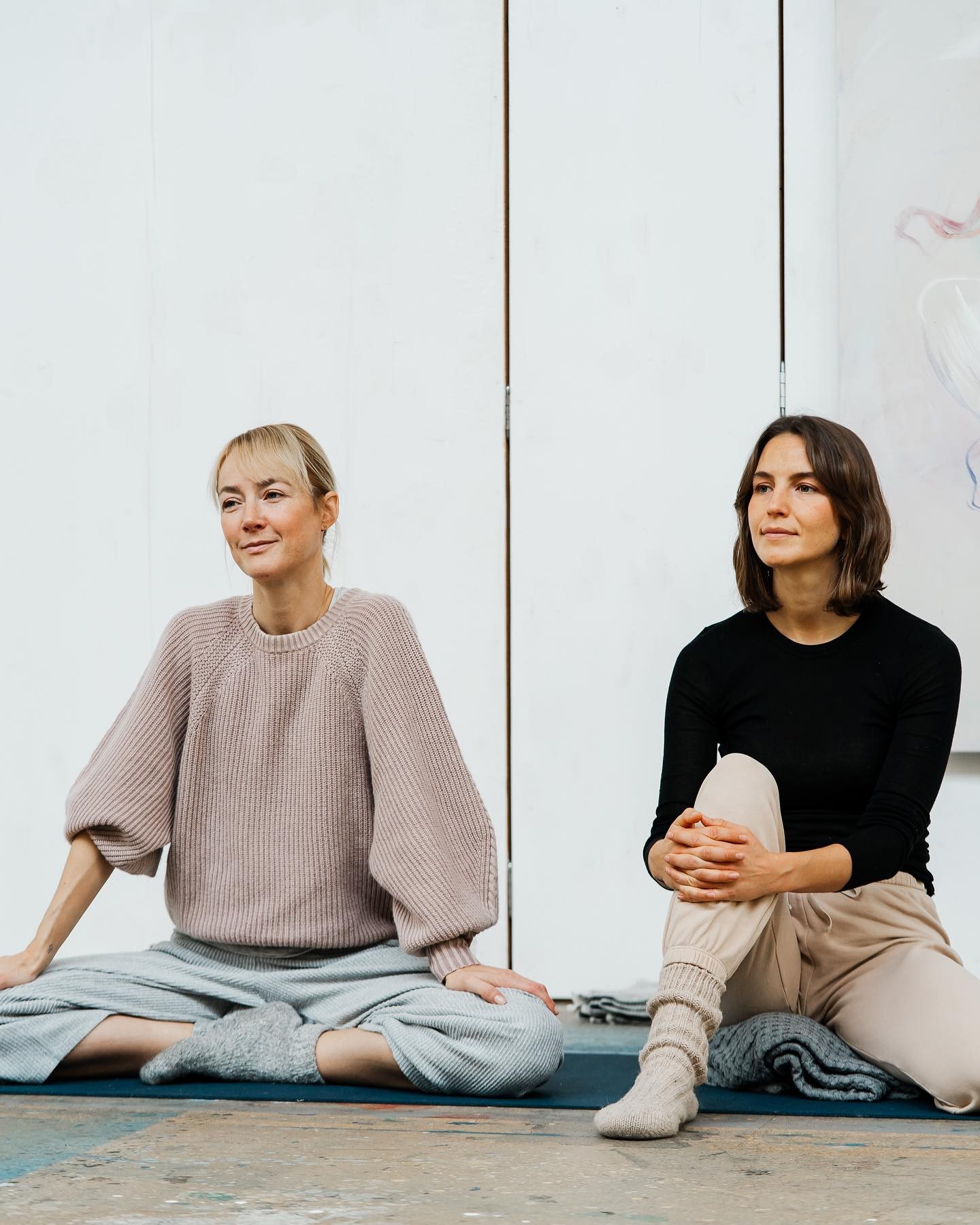 Strala Yoga Formation de 200 heures et plus avec Anna Rampf et Julia Kupke