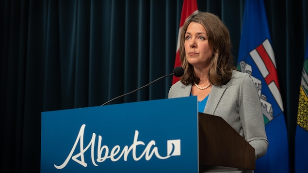 L'annonce du premier ministre sur les politiques transgenres a surpris le groupe consultatif des services de santé de l'Alberta